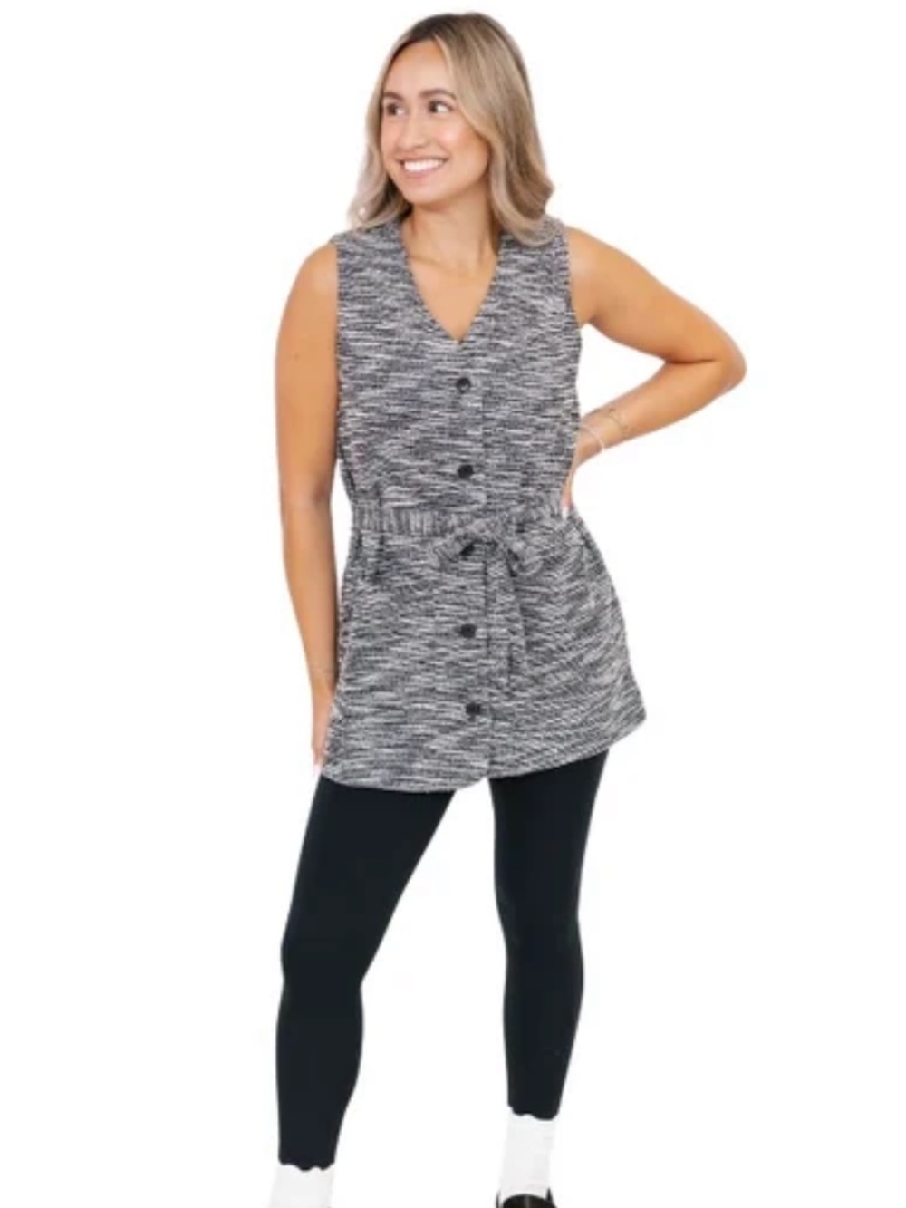 Smash + Tess Gray Sleeveless Button-Front Tie-Waist Tunic